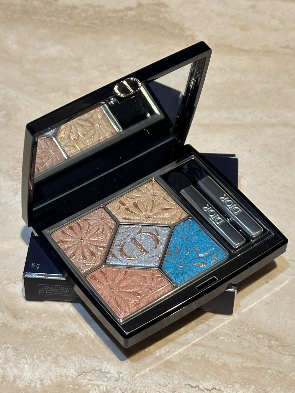 Dior Eyeshadow Palette - 162 Summer Azur (Limited Edition) - Picture 3 of 10